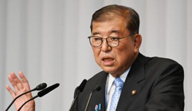 Prime Minister Ishiba criticism of Abe' decision to continue after losing the 2007 House of Councillors election