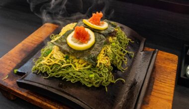 Kawara Soba — Green Tea Noodles Grilled on a Roof Tile in Yamaguchi 🇯🇵 (Shared by someone based in Kagoshima — but this dish left a big impression!)