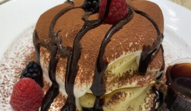 Japanese Tiramisu Soufflé Pancake from Fuwa Fuwa!