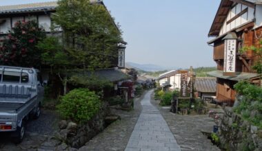 Walking between Magome and Tsumago, along the Nakasendo trail