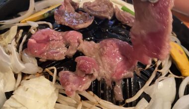 Jingisukan, a lamb barbecue that originated in Hokkaido, is cooked on its own special dome-shaped grill pan!