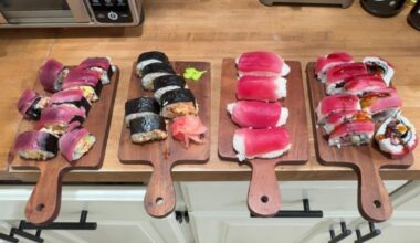 Wanted to share some tuna rolls/nigiri and spicy crab rolls I made :)