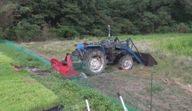 Skeletal remains found under tractor in Kumamoto rice field; resident of a nearby house had dropped out of contact with a neighbor for an extended period