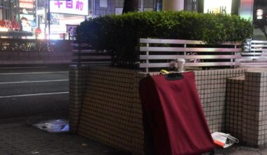 Over 80% of lodging operators in Osaka struggle with abandoned suitcases