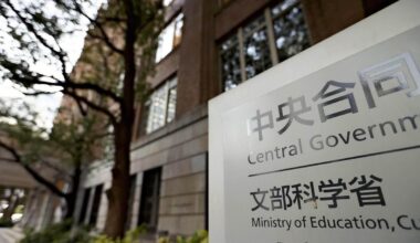 Record-Low Reading Interest, Even as Book-Loving Students Achieve Higher Scores; Number of Books at Home Also Factor