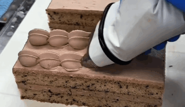 Japanese cake factory