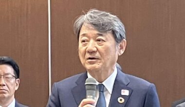Nippon Life Insurance's Asahi President apologizes and says He will work to prevent recurrence over the theft of internal bank information