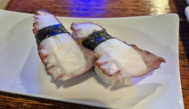 Octopus and love roll
