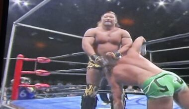 Watching some old Kenny. What’s with the metal frame around the ring?