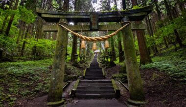 Kamishikimi Kumanoimasu Shrine  上色見熊野座神社