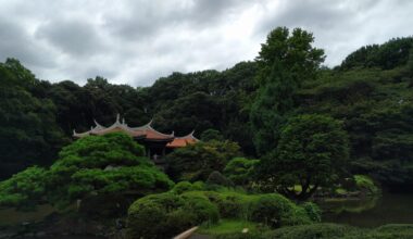 Hidden in Green - Shinjuku Gyoen National Garden