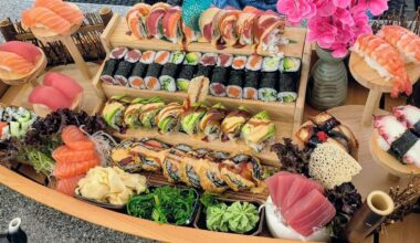 Here comes the sushi ship