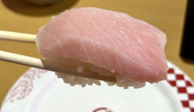 90 cent Otoro sushi at Sushiro in Tokyo