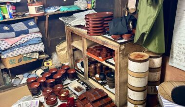 Lacquerware store Kiso Hirasawa