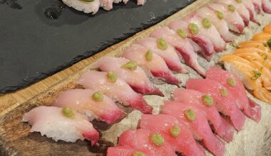 Some variety of tasty nigiri.