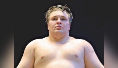 The Sumo wrestler Yasuseishiki has become first Ukrainian to be promoted to Sanyaku rank.