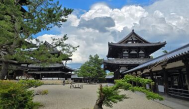 Clouds seen from Hōryū-ji Temple grounds, Ikaruga-chō, Ikoma District, Nara Prefecture [OC]