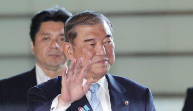 Prime Minister Ishiba to order economic measures within the week, LDP official says, emphasising measures to combat rising prices. May take the form of a 1-time payment of 20,000 yen per person