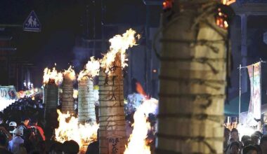 Mt. Fuji Climbing Season Ends with Fiery Festival of Over 100 Giant Torches
