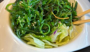 How do I go about getting seaweed for this type of salad at home?