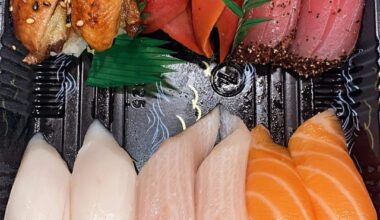 Naughty  nigiri 🍣