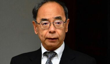 Imperial chief voices anxieties about dwindling royal family