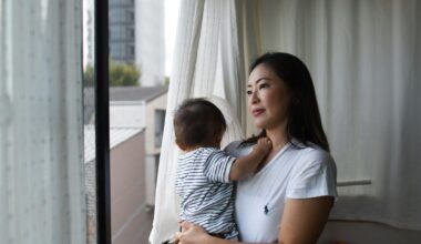 To Tackle a Baby Shortage, Tokyo Tries Easing the Pain of Childbirth