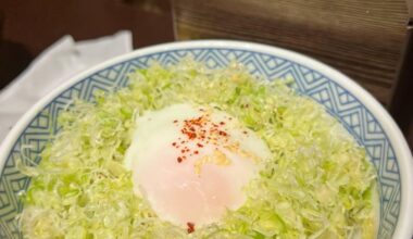 Soft-boiled egg meets a mountain of green onions Simple but Perfect