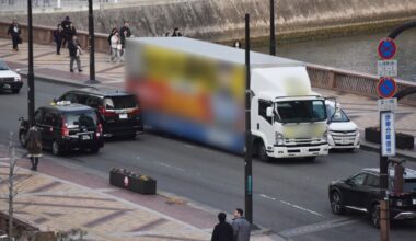 Fukuoka set to ramp up regulation of ad trucks to cover vehicles from outside city