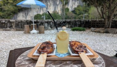 Goheimochi and lemon soda for lunch at Ikurado Cave