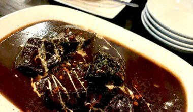 Hi! Does anyone know what this food is called?