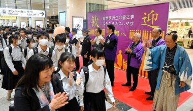 Tourist crowds in Kyoto starting to repel students on school trips
