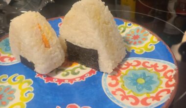 Spicy crab onigiri