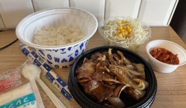Matsuya, quick cheap delicious 890¥ ($5.99)