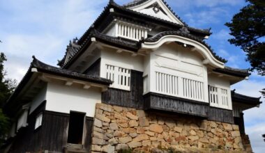 Bitchu Castle and Fukiya Furusato Village