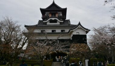 Around Inuyama Castle