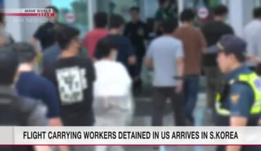 Flight carrying Korean, Japanese workers detained in US arrives in S.Korea