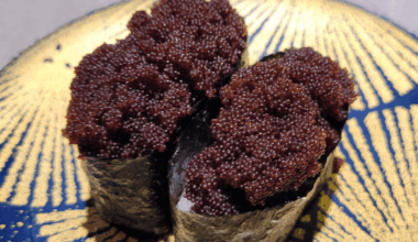 crab egg sushis