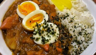 Kabocha & beef curry 🤤✌️