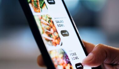 Police arrested a 38-year old man in Aichi Prefecture on suspicion of swindling a food delivery service firm by making false claims that ordered food had not arrived to obtain refunds.