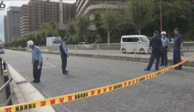 Truck collides with bicycle and dragged woman 250m who died.; Myanmar driver arrested(Fukushima Ward, Osaka)