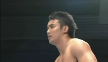 Hiroshi Tanahashi makes his entrance against a very impolite young lion