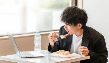 Japanese national fertility study: fewer marriages occur because fewer men want to marry than women before 40, at which point the gap in attitudes reverses; On dating apps 30% of men monopolize most women, leading to fewer marriages.