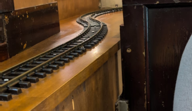 Choo choo, here comes the curry train