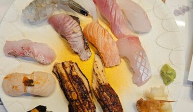 Omakase including conger eel sushi and sashimi. At Shinichi in Hitakatsu, on Tsushima island.