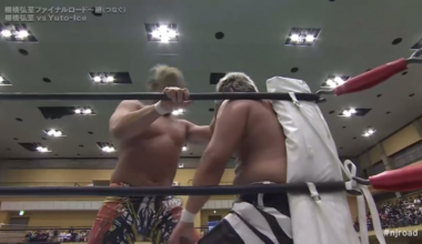 Tanahashi giving this young punk, Yuto-Ice, a piece of his mind.