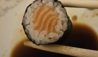 Rate my maki (homemade sushi round 3)