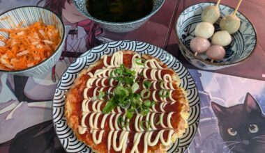 I just love to cook japanesy food. It also keeps looking so good! (all homemeade, including the natto)