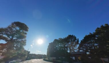 This is a photo of the beautiful sea and its surroundings in Numazu City, Shizuoka Prefecture, where I live.