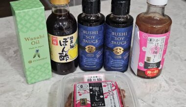Went to the Japanese food expo here in LA this past weekend! It was fantastic and got to meet a lot of very nice Japanese people! Ate till my heart was content, bought a few goodies, and even bought a haori from the sweetest woman from Kyoto. Highly recommend going next year if you're in the area!